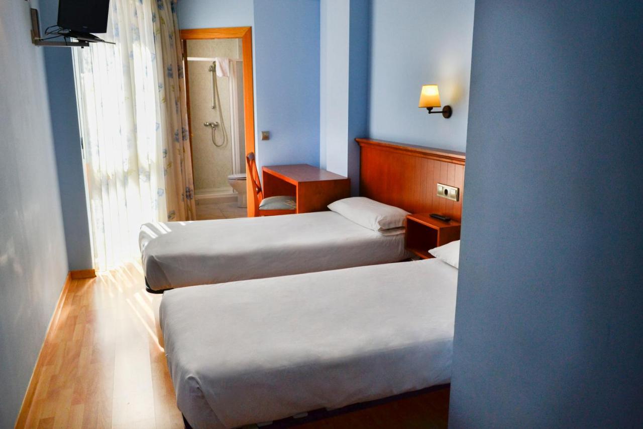Alda Via De La Plata Rooms La Bañeza Eksteriør bilde